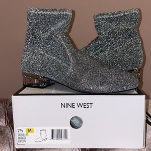Nine West Urazza Ankle Bootie